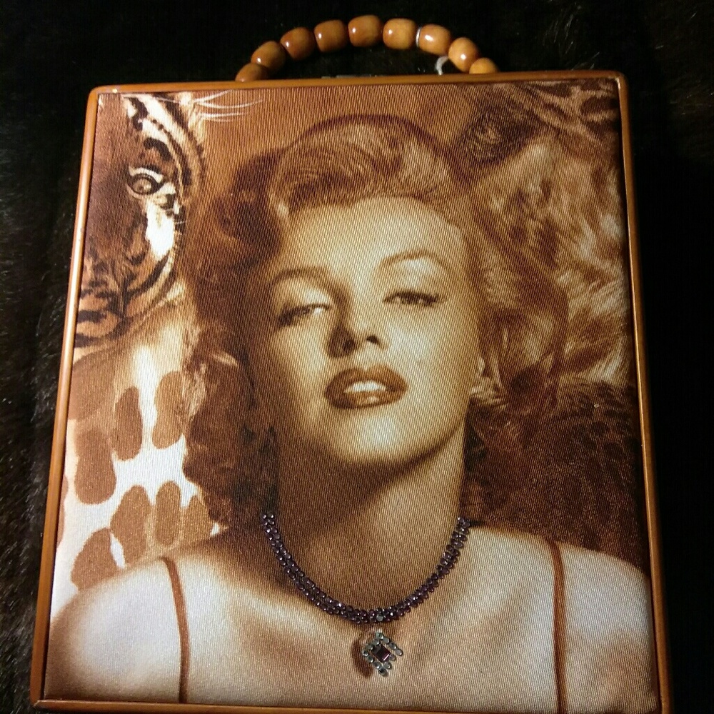 Marilyn Monroe cigar box style handbag w jewels
